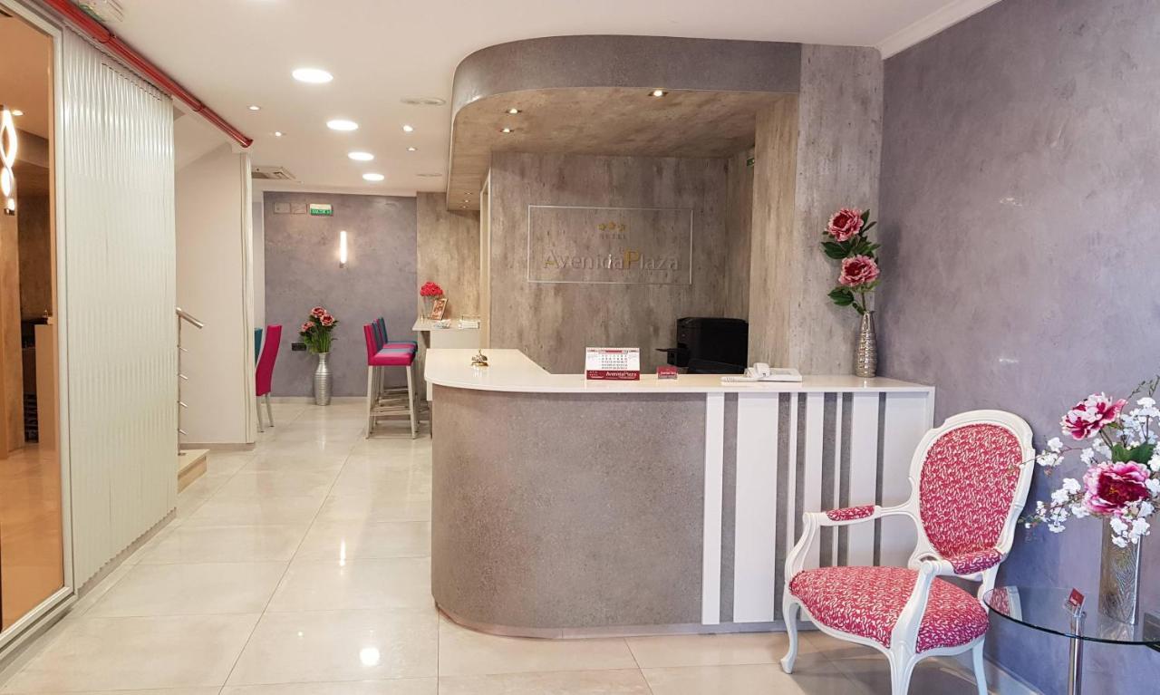 Hotel Avenida Plaza Alzira Exterior foto