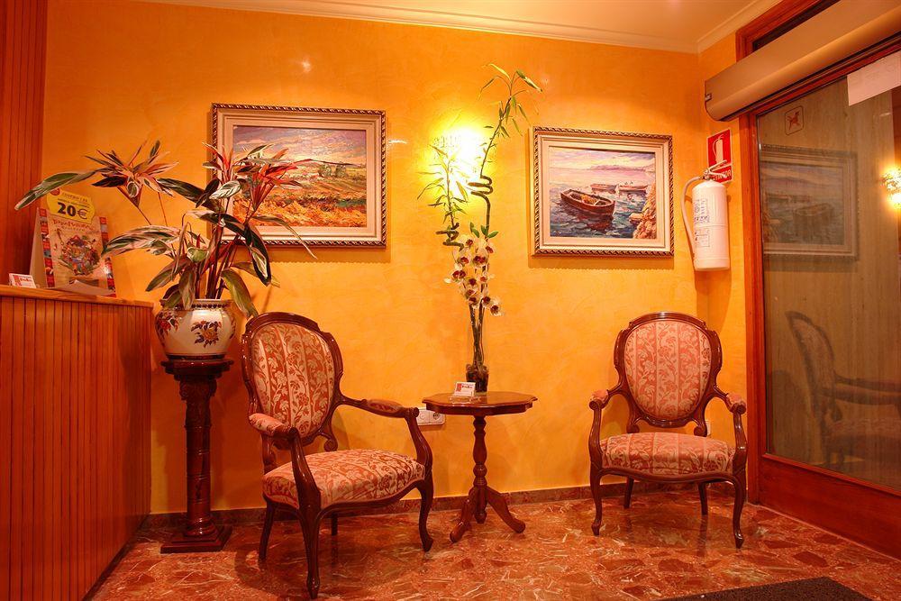 Hotel Avenida Plaza Alzira Exterior foto