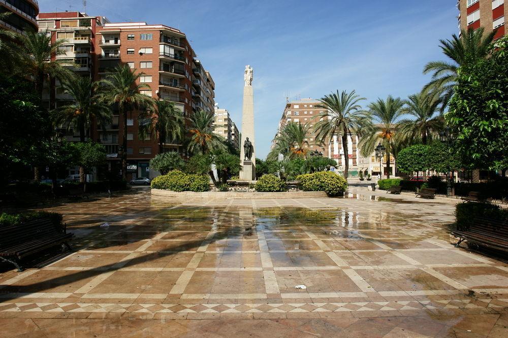 Hotel Avenida Plaza Alzira Exterior foto