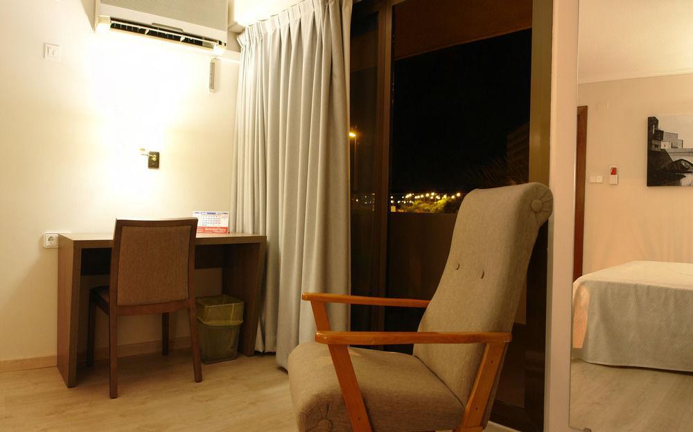 Hotel Avenida Plaza Alzira Exterior foto